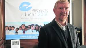 Manuel Álvarez Trongé, Pte Educar 2050, previa a las pruebas #Aprender, «Educar no es que un niño pase 12 años en una escuela, es evolucionar»