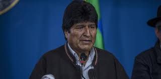 Renuncia Evo Morales acorralado por la oposición, y fuerzas de seguridad. Deja un país con un cambio histórico en Bolivia