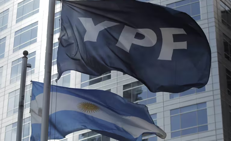 YPF Optimiza su Portafolio: Primeros Acuerdos para la Venta de Áreas Convencionales